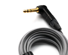 Load image into Gallery viewer, Hi-Res Headphone Extension Cable
